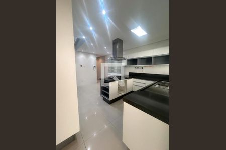 Foto 02 de casa à venda com 3 quartos, 172m² em Água Fria, São Paulo