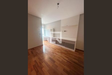 Foto 13 de casa à venda com 3 quartos, 172m² em Água Fria, São Paulo