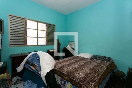 Quarto 2 de casa à venda com 2 quartos, 400m² em Chácara Seis de Outubro, São Paulo