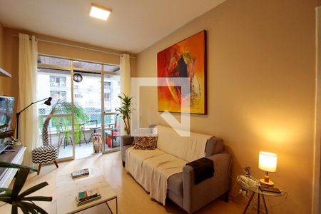 Sala de apartamento à venda com 2 quartos, 86m² em Barra da Tijuca, Rio de Janeiro