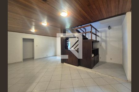 Sala de casa para alugar com 4 quartos, 1500m² em Vargem Grande, Rio de Janeiro