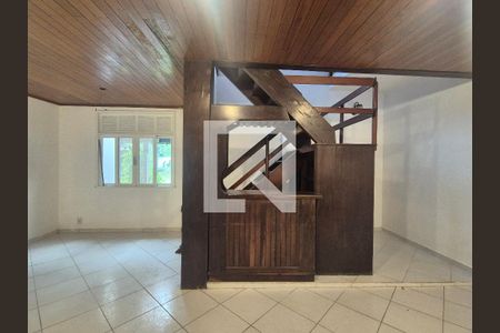 Sala de casa para alugar com 4 quartos, 1500m² em Vargem Grande, Rio de Janeiro
