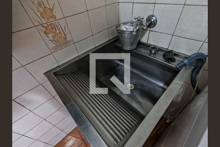 Lavanderia de casa à venda com 2 quartos, 172m² em Vila Pereira Cerca, São Paulo
