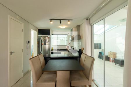 Sala de casa de condomínio à venda com 3 quartos, 79m² em Hauer, Curitiba
