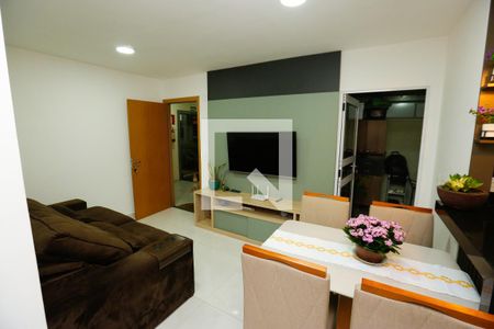 Sala de apartamento à venda com 2 quartos, 56m² em Santa Maria, Contagem