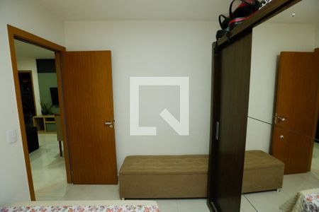 Quarto de apartamento à venda com 2 quartos, 56m² em Santa Maria, Contagem