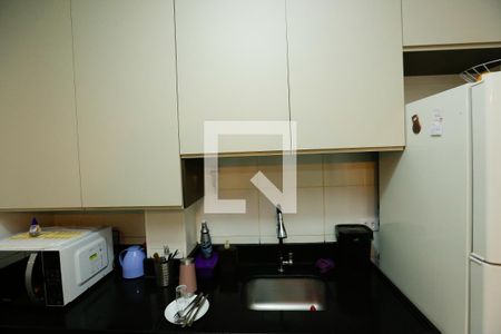 Cozinha de apartamento à venda com 2 quartos, 56m² em Santa Maria, Contagem