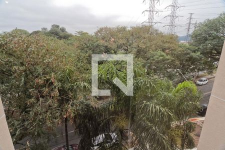 Vista de apartamento à venda com 3 quartos, 62m² em São Domingos, São Paulo