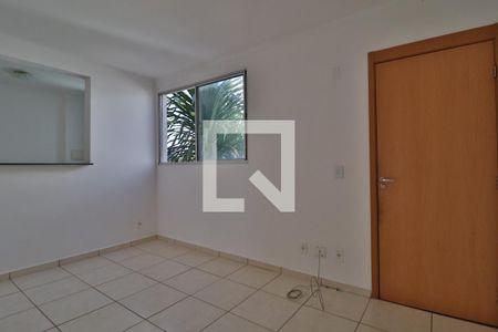 Sala de apartamento para alugar com 2 quartos, 44m² em Aclimação, Uberlândia