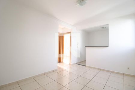 Sala de apartamento para alugar com 2 quartos, 44m² em Aclimação, Uberlândia