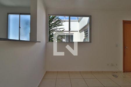 Sala de apartamento para alugar com 2 quartos, 44m² em Aclimação, Uberlândia