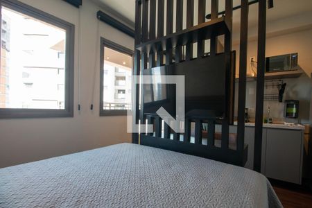 Sala/Quarto de apartamento à venda com 1 quarto, 33m² em Jardim das Acacias, São Paulo