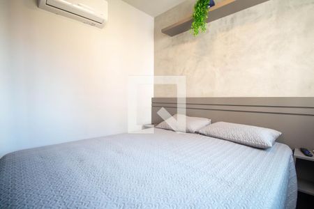 Sala/Quarto de apartamento à venda com 1 quarto, 33m² em Jardim das Acacias, São Paulo