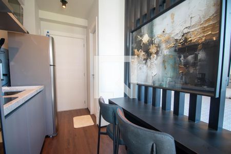 Cozinha de apartamento à venda com 1 quarto, 33m² em Jardim das Acacias, São Paulo