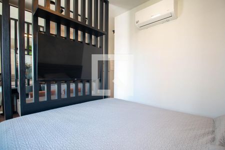 Sala/Quarto de apartamento à venda com 1 quarto, 33m² em Jardim das Acacias, São Paulo