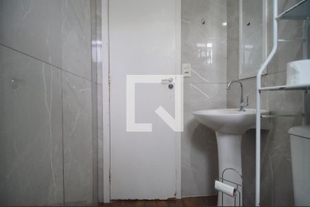 Banheiro de apartamento à venda com 3 quartos, 69m² em Industrial , Novo Hamburgo