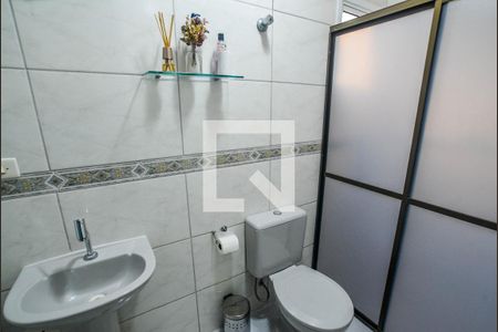 Banheiro Corredor de apartamento para alugar com 3 quartos, 84m² em Vila Alzira, Santo André