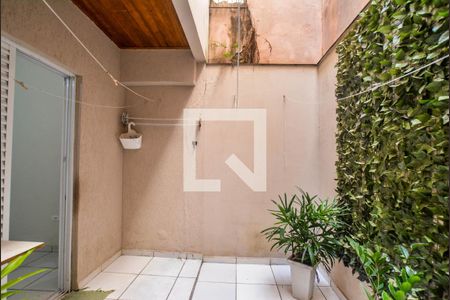 Quintal da suíte de apartamento para alugar com 3 quartos, 84m² em Vila Alzira, Santo André