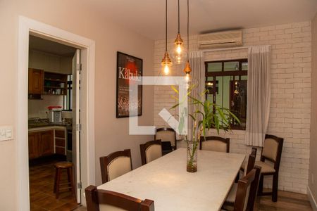 Sala de Jantar de casa à venda com 5 quartos, 250m² em Vila Elvira, São Paulo