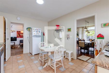 Casa à venda com 4 quartos, 300m² em Brooklin, São Paulo