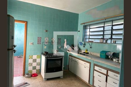 Casa à venda com 5 quartos, 298m² em Santo Amaro, São Paulo