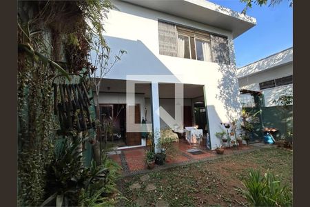 Casa à venda com 5 quartos, 298m² em Santo Amaro, São Paulo