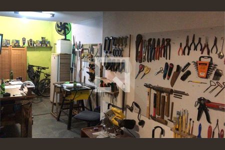 Casa à venda com 4 quartos, 329m² em Jardim Francisco Mendes, São Paulo