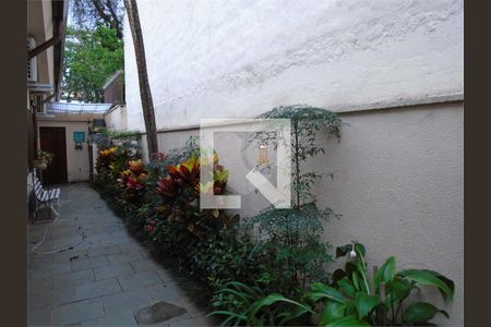 Casa à venda com 3 quartos, 263m² em Santo Amaro, São Paulo