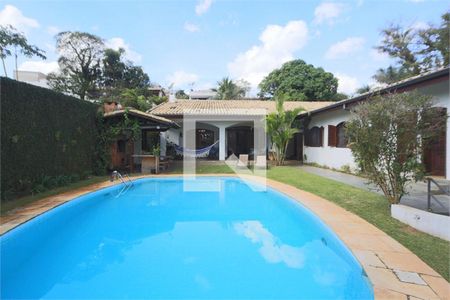 Casa à venda com 4 quartos, 426m² em Interlagos, São Paulo