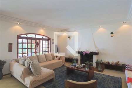 Casa à venda com 4 quartos, 426m² em Interlagos, São Paulo