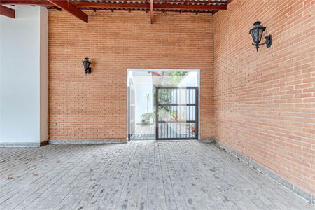 Casa à venda com 4 quartos, 302m² em Jardim Prudência, São Paulo
