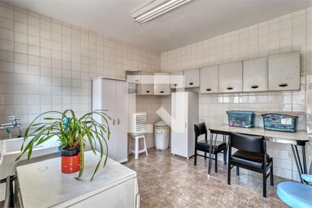 Casa à venda com 3 quartos, 220m² em Santo Amaro, São Paulo