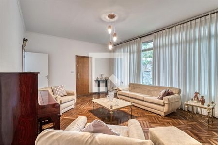 Casa à venda com 3 quartos, 220m² em Santo Amaro, São Paulo