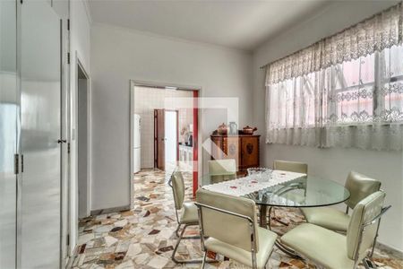 Casa à venda com 3 quartos, 220m² em Santo Amaro, São Paulo