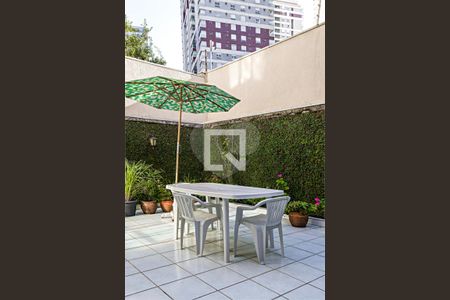 Casa à venda com 4 quartos, 189m² em Santo Amaro, São Paulo