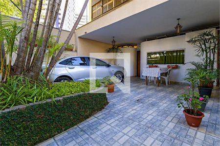 Casa à venda com 4 quartos, 189m² em Santo Amaro, São Paulo