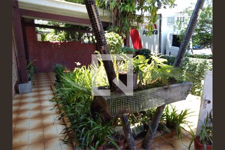 Casa à venda com 3 quartos, 155m² em Jardim Dom Bosco, São Paulo