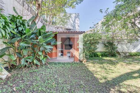 Casa à venda com 4 quartos, 295m² em Santo Amaro, São Paulo