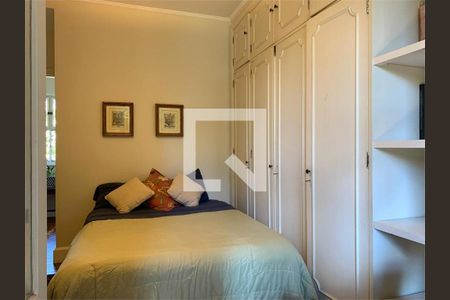 Casa à venda com 3 quartos, 450m² em Interlagos, São Paulo