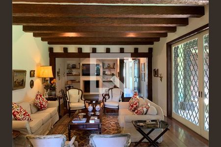 Casa à venda com 3 quartos, 450m² em Interlagos, São Paulo