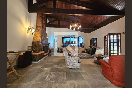 Sala de casa à venda com 5 quartos, 319m² em Granja Julieta, São Paulo