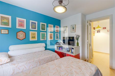 Casa de Condomínio à venda com 4 quartos, 278m² em Vila Elvira, São Paulo