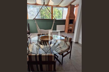 Casa à venda com 3 quartos, 200m² em Paraíso do Morumbi, São Paulo