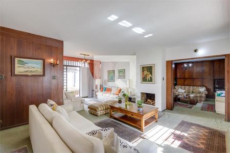 Casa à venda com 3 quartos, 255m² em Brooklin, São Paulo