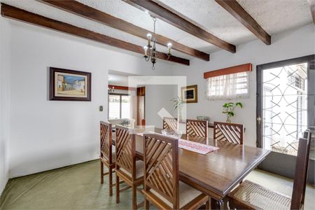 Casa à venda com 3 quartos, 255m² em Brooklin, São Paulo