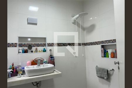 Casa à venda com 3 quartos, 238m² em Jardim Santo Amaro, São Paulo