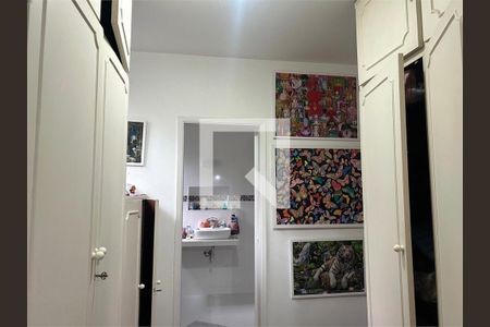 Casa à venda com 3 quartos, 238m² em Jardim Santo Amaro, São Paulo