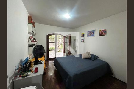 Casa à venda com 3 quartos, 238m² em Jardim Santo Amaro, São Paulo