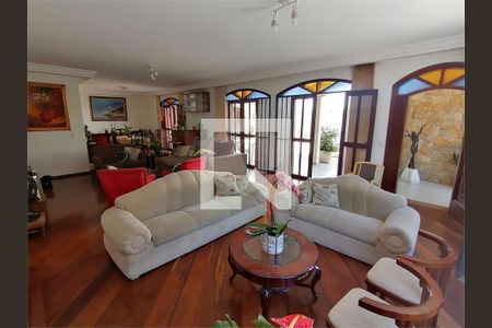 Casa à venda com 3 quartos, 400m² em Jardim da Gloria, São Paulo