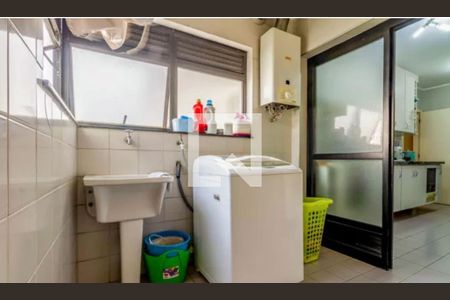 Lavanderia de apartamento para alugar com 3 quartos, 118m² em Vila Suzana, São Paulo